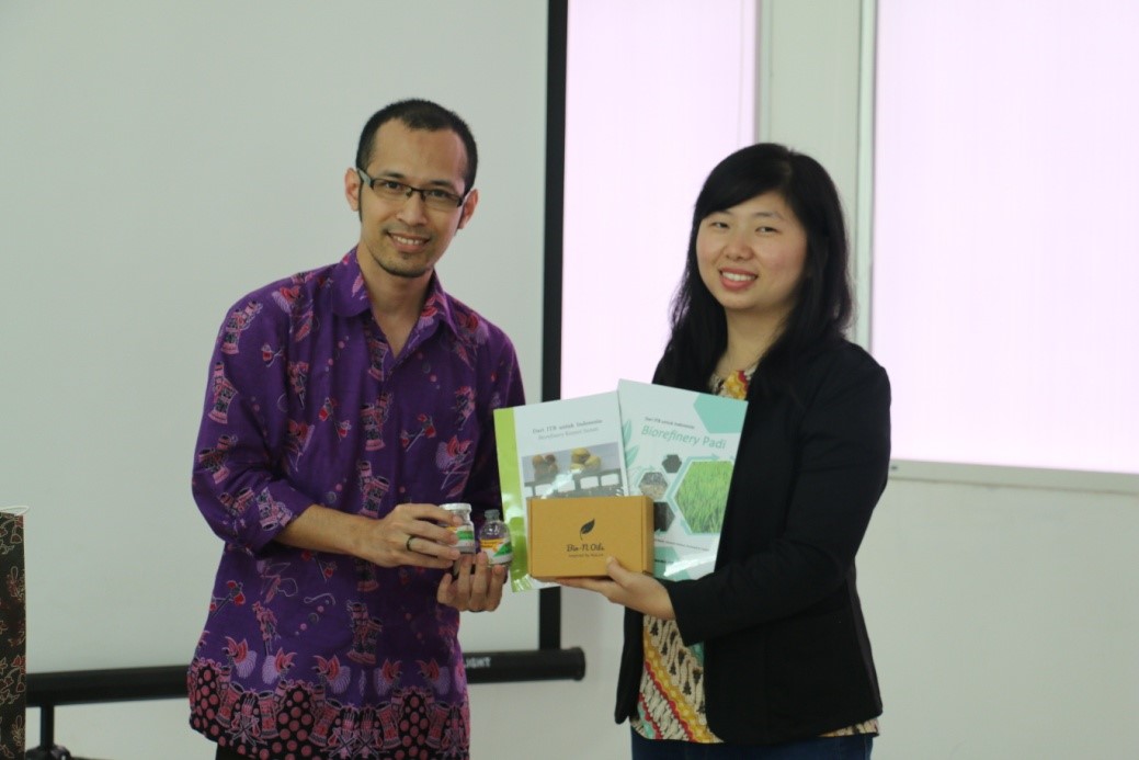 [:id]SITH-ITB Menerima Kunjungan dari SMA DHARMA LOKA Pekanbaru, Riau[:en]SITH-ITB Welcome Visit from SMA DHARMA LOKA Pekanbaru, Riau[:]